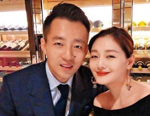 娱乐圈离婚吃瓜事件,揭秘明星婚姻背后的真相 第2张 娱乐圈离婚吃瓜事件,揭秘明星婚姻背后的真相 第2张