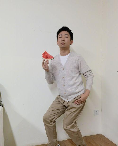 杨迪爆料喝酒视频合集是真的吗,杨迪喝酒视频合集真实性揭秘 第1张 杨迪爆料喝酒视频合集是真的吗,杨迪喝酒视频合集真实性揭秘 第1张