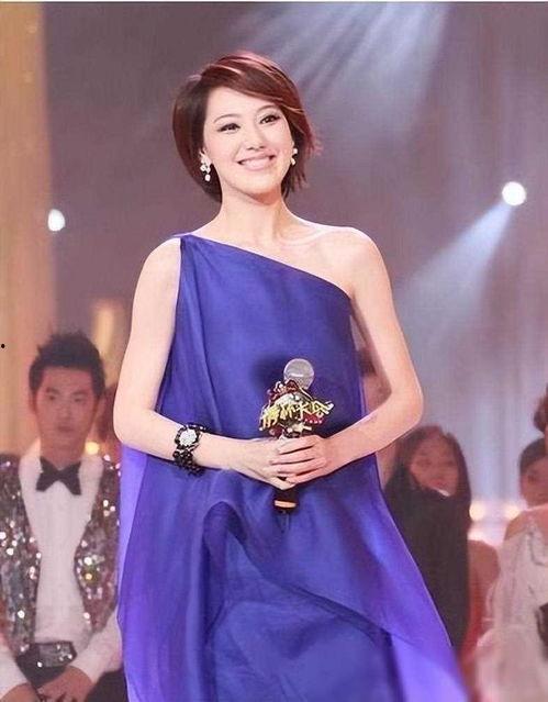 娱乐圈最新爆料女主持,神秘女主持身份曝光,背后故事令人震惊! 第3张 娱乐圈最新爆料女主持,神秘女主持身份曝光,背后故事令人震惊! 第3张