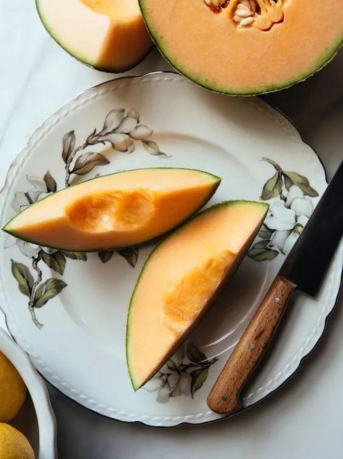 黄金吃瓜娱乐,揭秘娱乐圈幕后故事  第1张